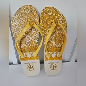 Euc Tory Burch Yellow and White Sandals Size 7/8